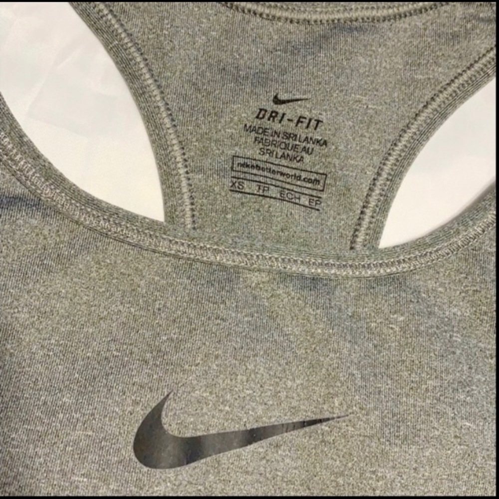 Nike Dri-Fit Sports Bra - Picture 3 of 3